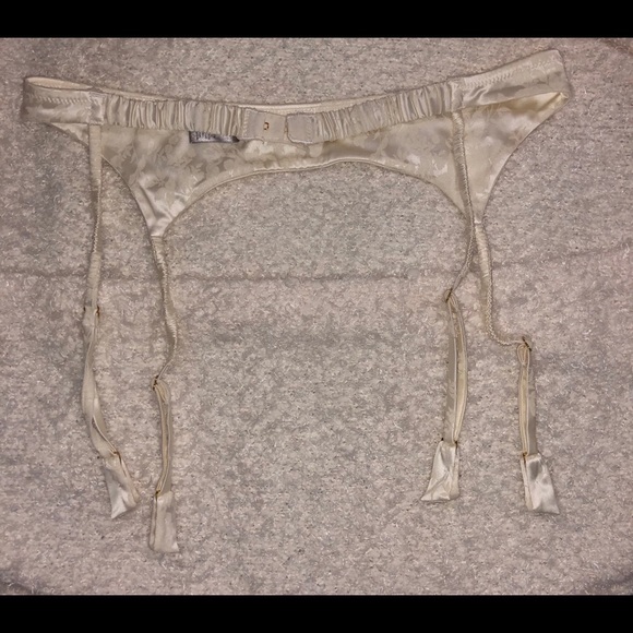 COPY - COPY - Victoria’s Secret Garter Belt - Picture 3 of 5